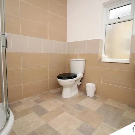 Apartment K Suites - Church Road I