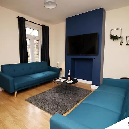 K Suites - Church Road I * Bristol